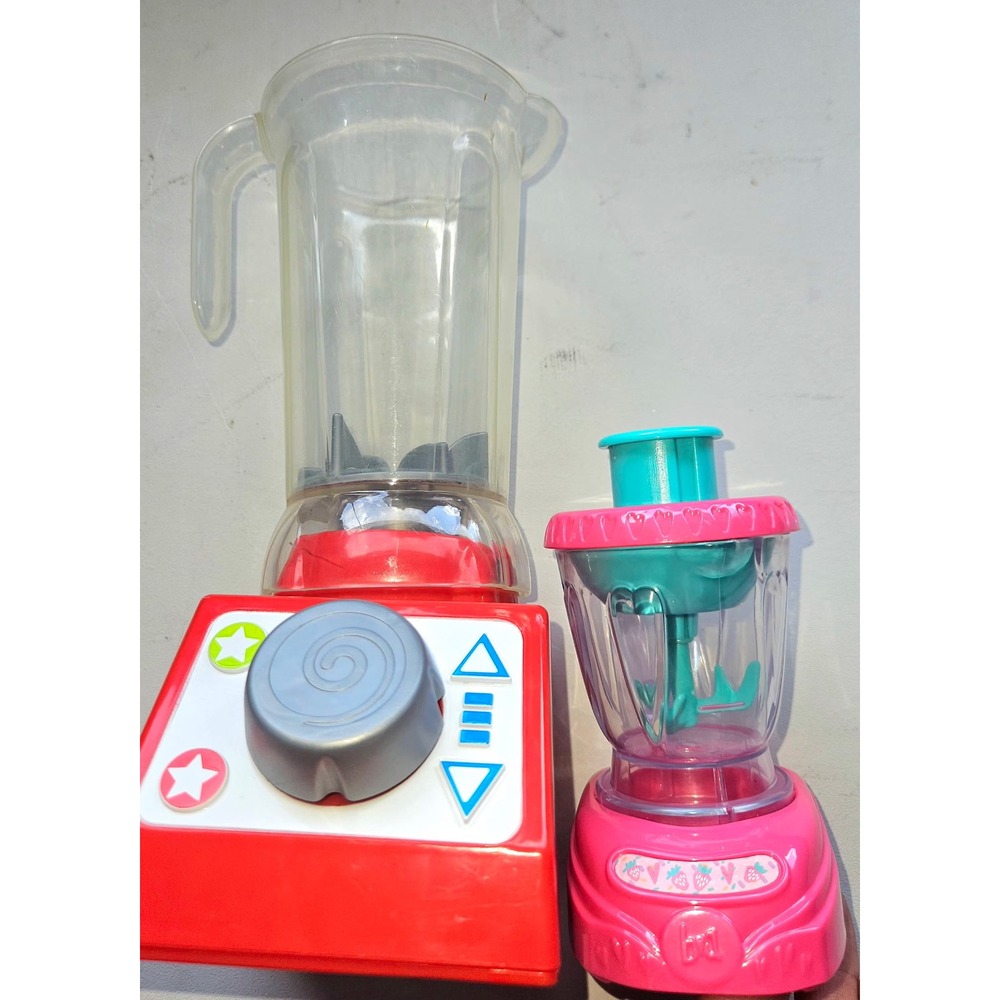 Melissa & Doug Red Toy Blender and Hasbro Baby Alive Pink Blender Set 2pc